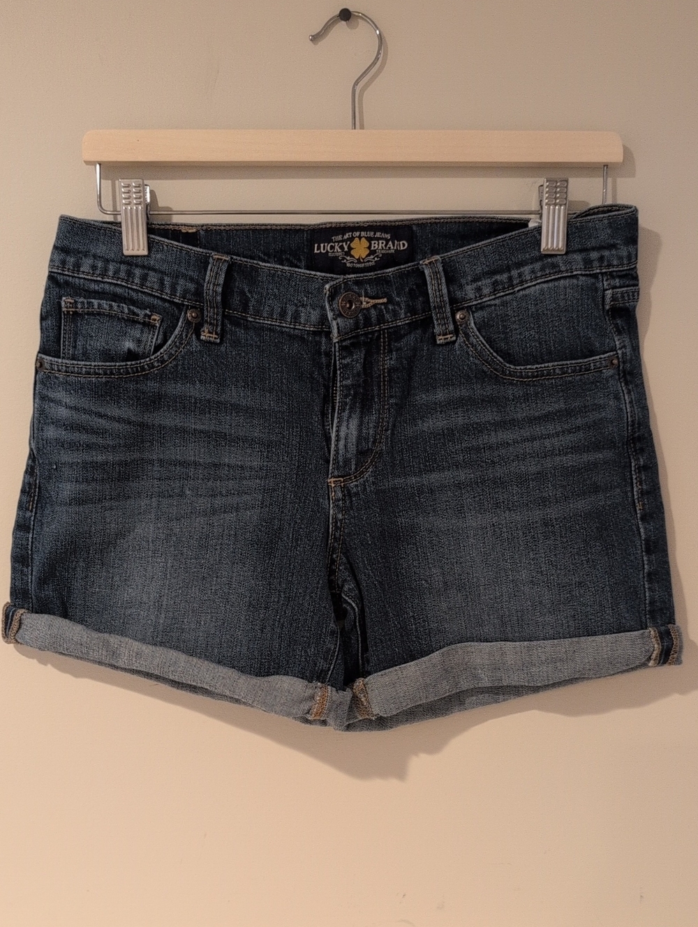 Lucky Brand Women's Medium Blue Rolled-Hem Denim Shorts
